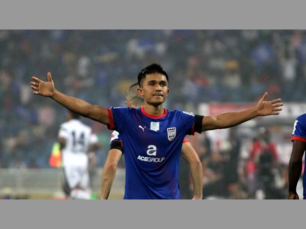 భిన్నమైన శిక్షణ పొందుతున్నారు