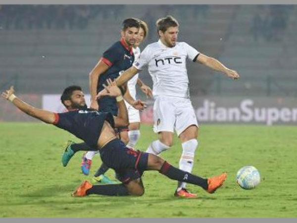 పాజిటివ్ ద్రుక్పథంతో ఢిల్లీ కుర్రాళ్లు 