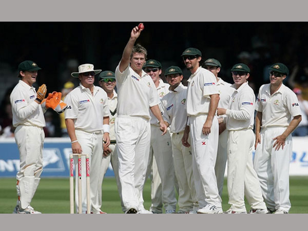 124 టెస్టులాడిన మెక్‌గ్రాత్ 563 వికెట్లు