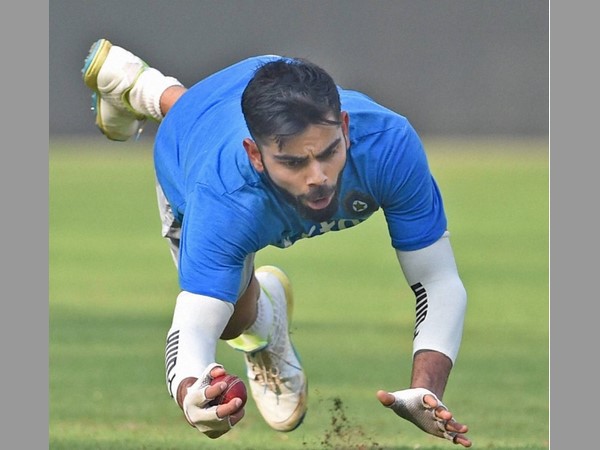 లోకేశ్ రాహుల్ మెరుగ్గా రాణిస్తాడు