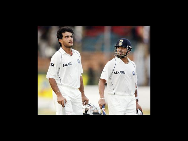 సచిన్, గంగూలీల రికార్డు బద్దలు