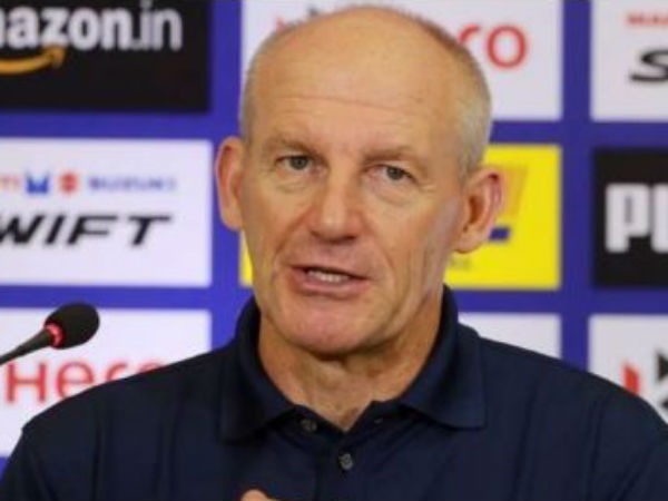 క్రీడాస్ఫూర్తితో ఫైనల్స్‌లో టైటిల్ గెలుచుకుంటాం