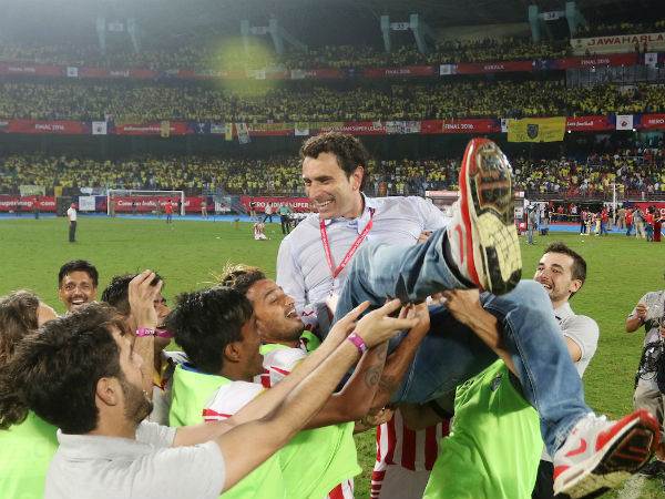 నార్త్ఈస్ట్ యునైటెడ్ జట్టుపై దుష్ప్రర్తన