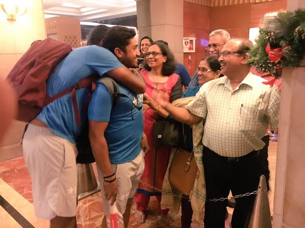 ఎంతో నచ్చజెప్పా