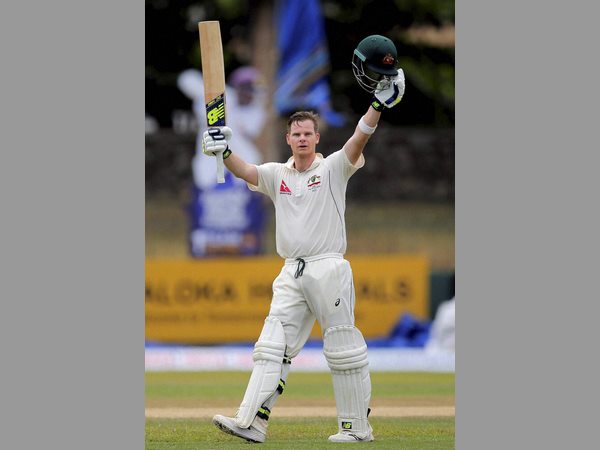 మూడుసార్లు వెయ్యికి పైగా పరుగులు