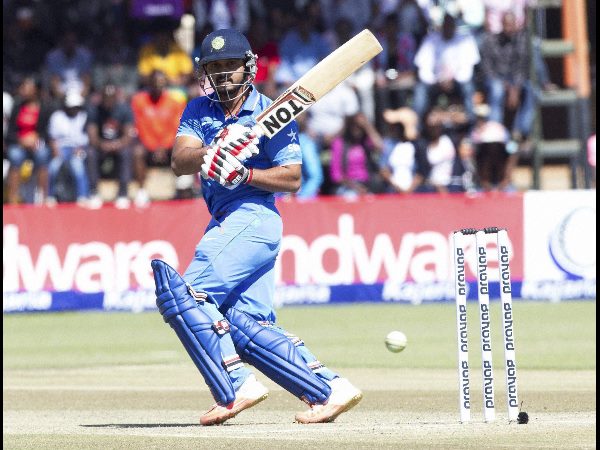 నాలుగో వేగవంతమైన సెంచరీ చేసిన జాదవ్