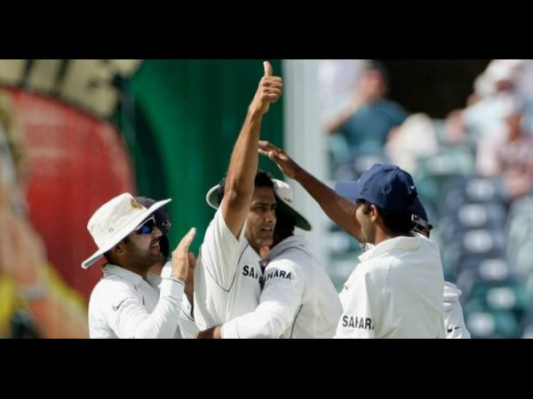 తన కెరీర్‌లో 600 వికెట్‌ తీసిన కుంబ్లే