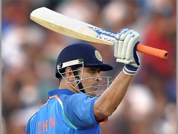 ఇంగ్లాండ్‌పై 15 పరుగుల తేడాతో విజయం