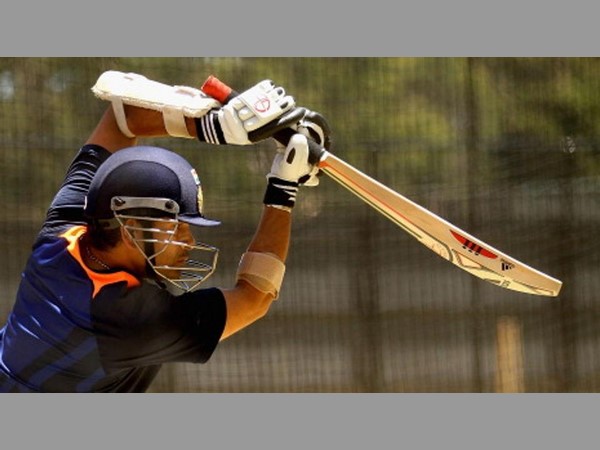 ఎవరి సలహాలనైనా స్వీకరించడానికి సిద్ధం