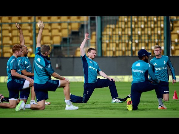 మూడో టీ20 విజయం కోహ్లీ, యువరాజ్‌, ధోనీ, రైనాపైనే 