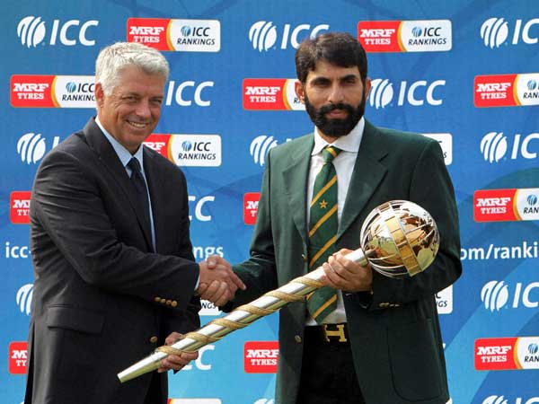 పాకిస్థాన్ నెంబర్ వన్