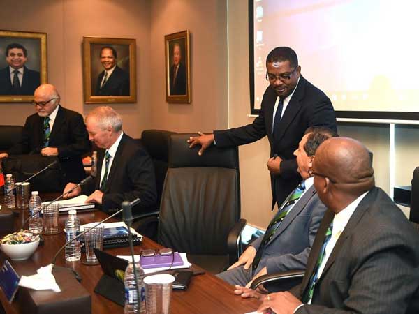 ఐపీఎల్ ఆడేందుకు ఆటగాళ్లకు తక్కువ సమయం