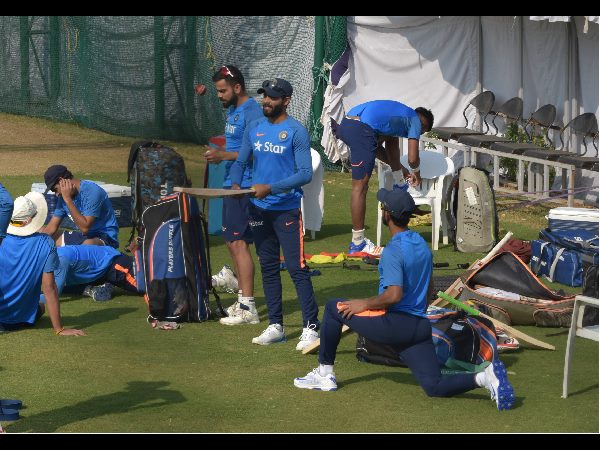 మధ్యాహ్నం 3 గంటలకు ఉప్పల్‌ కోహ్లీ