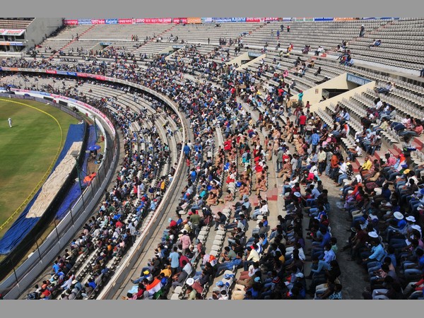 టెస్టుల్లో సాహా రెండో సెంచరీ