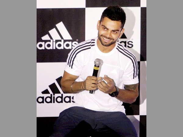 అడిడాస్ ఏడాదికి రూ. 10 కోట్లు