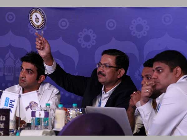 కోల్‌కతా నైట్‌ రైడర్స్‌ 