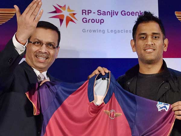 నాయకత్వ మార్పుపై ధోనితో చర్చించాలి