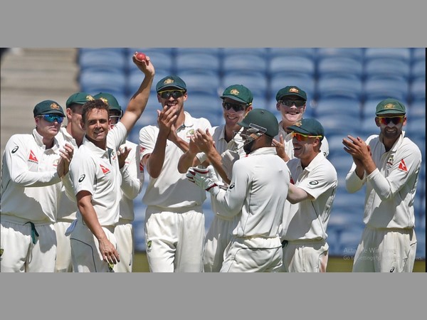 ఆఖరి ఏడు వికెట్లను 11 పరుగుల వ్యవధిలోనే