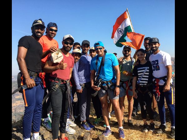 కోహ్లీ సేన ఇలా కోహ్లీ సేన ఇలా