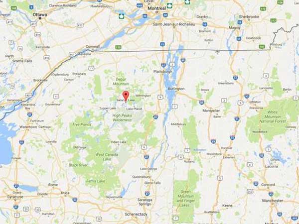 సెనేటర్ల సాయంతోనే అమెరికాకు