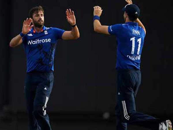 251 పరుగులకే ఆలౌటైన వెస్టిండిస్