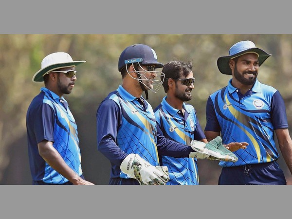 35 ఓవర్లలో 4 వికెట్లు కోల్పోయి లక్ష్యాన్ని చేధించిన జార్ఖండ్