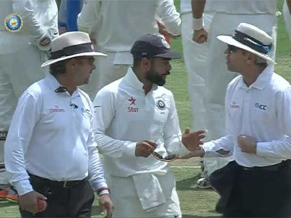 స్వల్ప వ్యవధిలో కీలక వికెట్లు కోల్పోయిన ఆసీస్