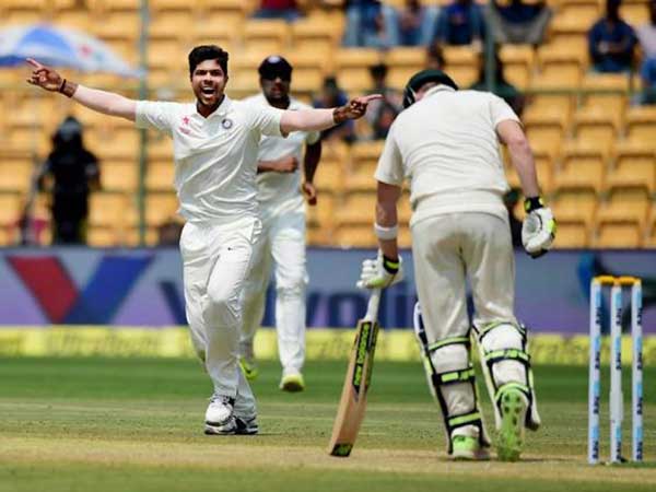 ఉమేశ్ యాదవ్ బౌలింగ్‌లో ఎల్బీగా స్మిత్