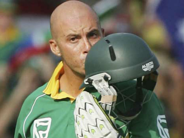 సఫారీల టార్గెట్ 434