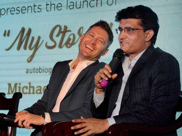 క్లార్క్ బయోగ్రఫీ 'మై స్టోరీ' పుస్తకాన్ని విడుదల చేసిన గంగూలీ