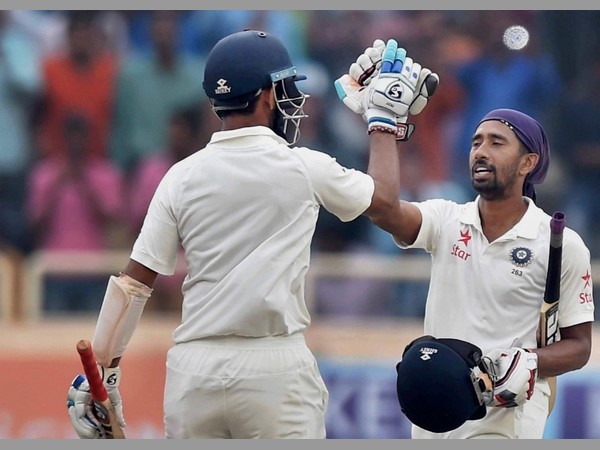 మూడు టెస్టు సెంచరీలు చేసిన సాహా