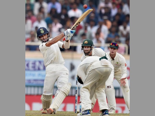  ఆరో బ్యాట్స్‌మన్‌ పుజారా