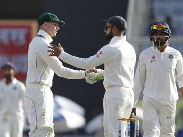 హ్యాండ్ కోంబ్, షాన్ మార్ష్‌ల పోరాటం అభినందనీయం