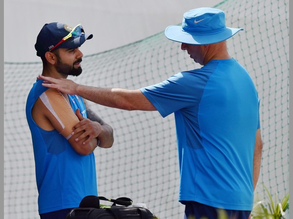 కోహ్లీ గాయంపై అనుమానాలు