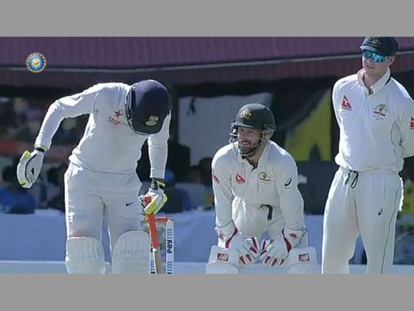 అంపైర్‌ దగ్గరికి వెళ్లిన జడేజా