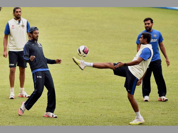 మురళీ విజయ్ కూడా దూరం