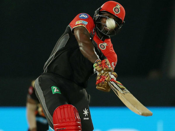 క్రిస్ గేల్ ఆశలు నీరు