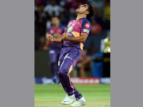 ముంబైని ఆదుకునే ప్రయత్నం చేసిన రానా, పొలార్డ్