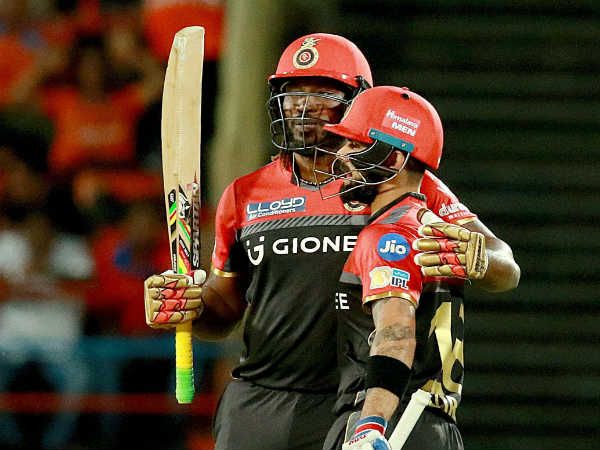 38 బంతుల్లో 5 ఫోర్లు 7 సిక్సర్లతో 77 పరుగులు