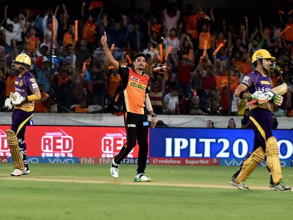 వార్నర్ ఇచ్చిన క్యాచ్‌లను పట్టుకోవడంలో