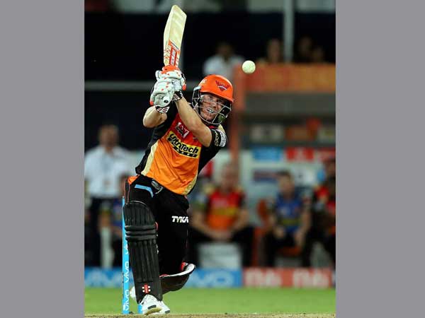 రెండు మ్యాచ్‌లు గెలిస్తే ప్లే ఆఫ్‌కు 