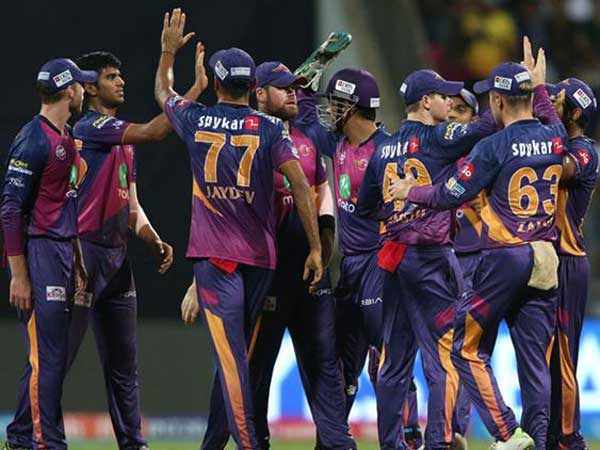 లీగ్ దశలో రెండో స్ధానంలో పూణె