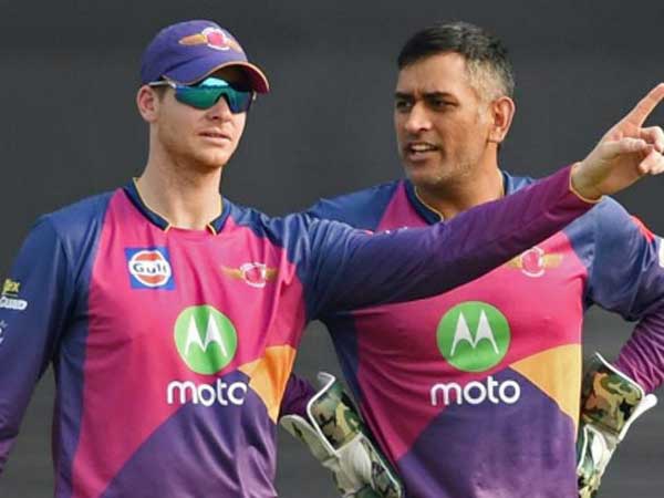 స్మిత్‌కు ధోని సలహాలు