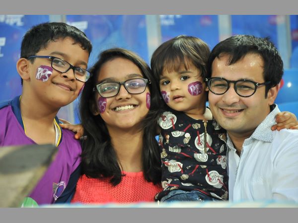 తొలి ఐదు ఓవర్లలో ఒక బౌండరీ కూడా లేదు