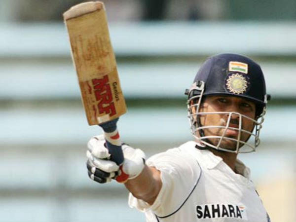 నలుగురు ఆటగాళ్లు సెంచరీలు చేసిన రికార్డు