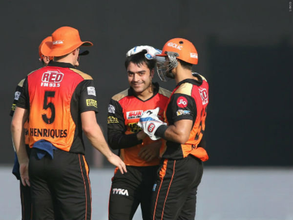  SRH win toss and elect to field first 