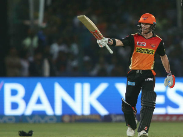 SRH win toss and elect to field first 