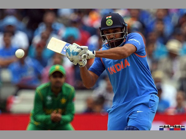 తృటిలో రోహిత్ శర్మ సెంచరీ మిస్