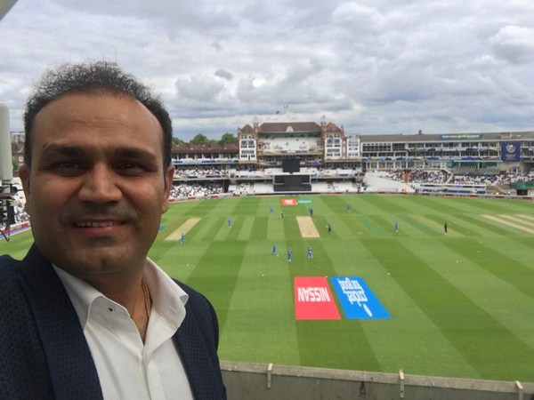 పాక్ అభిమానులకు సెహ్వాగ్ సలహా