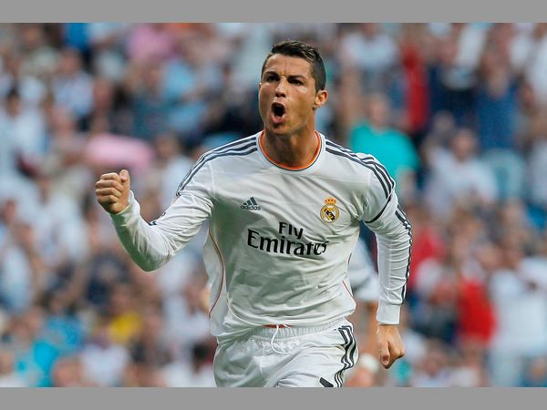 93 మిలియన్ డాలర్లతో జాబితాలో అగ్రస్థానంలో నిలిచిన రోనాల్డ్